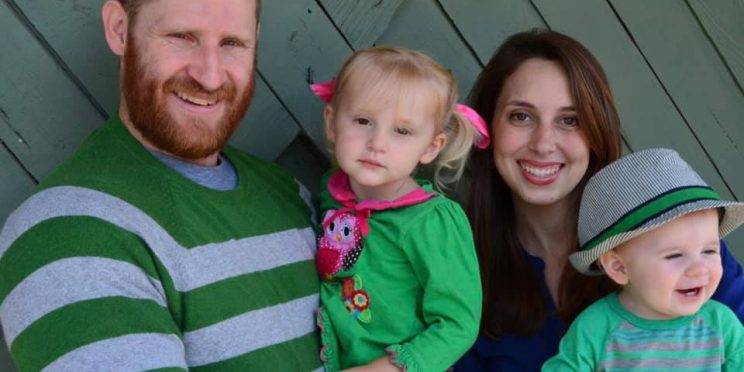 l-r Roberts and his wife Leigh and their two children, Adriana and Asher.