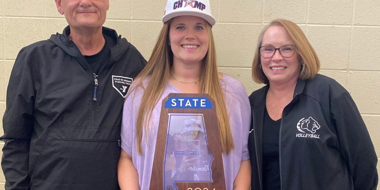 Kaylon Cantrell was named AL.com 4A All-State Coach of the Year.