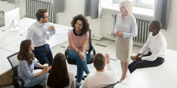 New HR Professionals Collaborating With Mentor